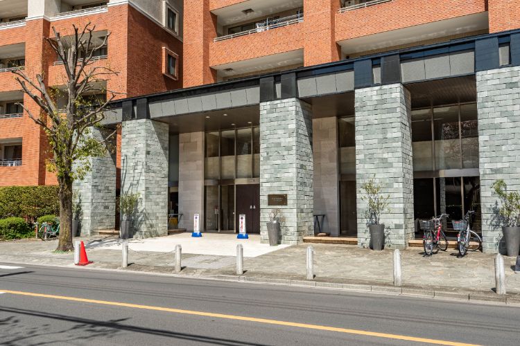 グランジオ武蔵野のエントランス